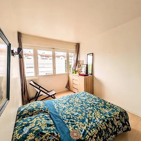 Privee 4 A 5 Personnes, Quintaou * Anglet